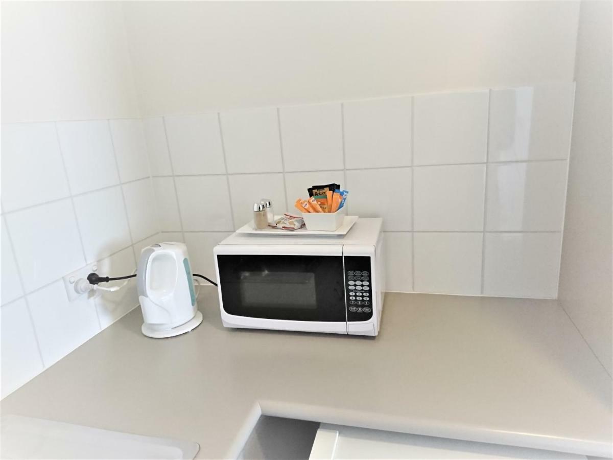 Glenelg Beach Gateway Studio Apartment Luaran gambar