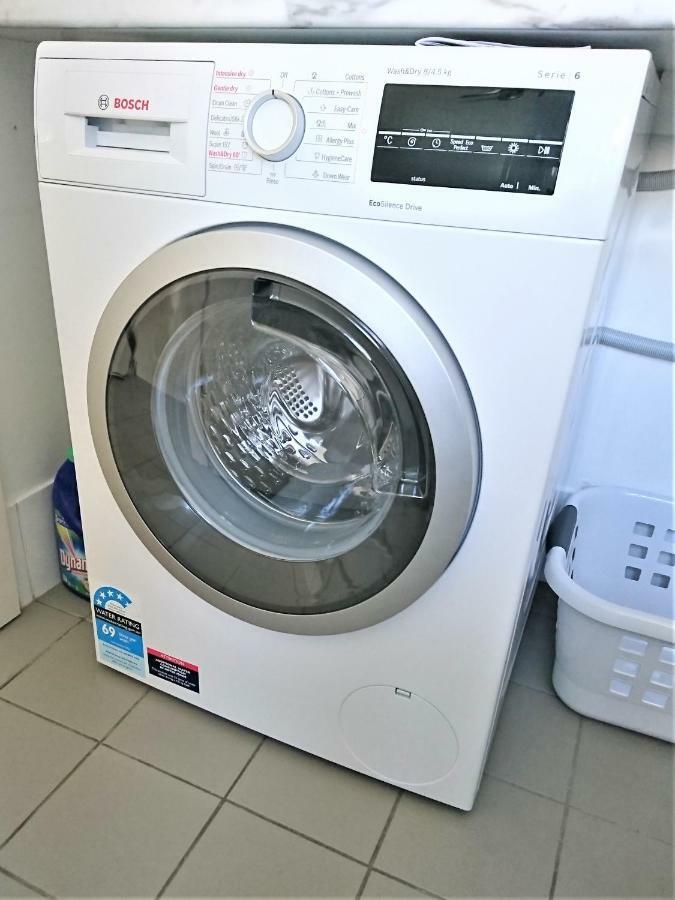 Glenelg Beach Gateway Studio Apartment Luaran gambar